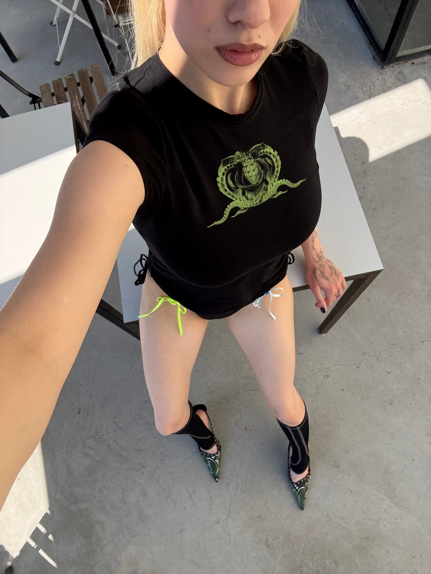 Octopus Rose Top